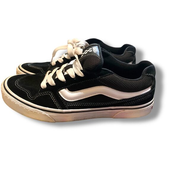 Vans Other - Vans Ward Low Top Black & White Suede/Canvas Sneakers Mens Size 8.5